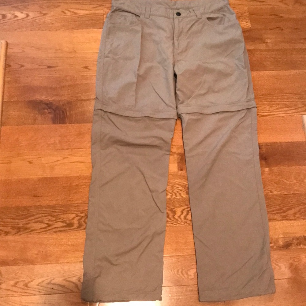 Mountain Hardwear zipoff nylon pants sz10